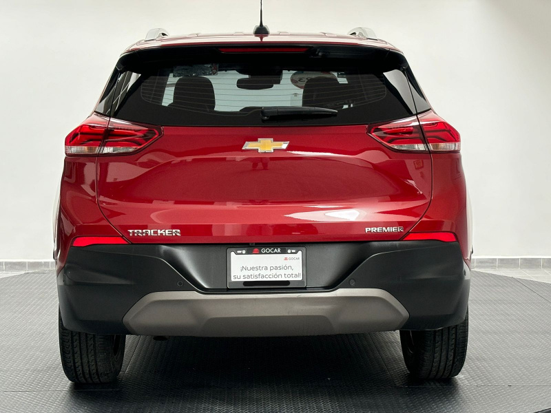 Chevrolet Tracker  5 pts. Premier, 1.2T, TA, f. led, piel, TP, RA-17 Bitono 2023